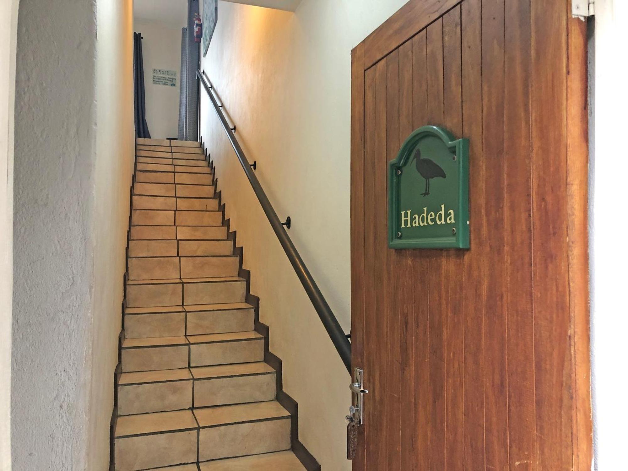 Hills And Dales Accommodation Lanseria Bagian luar foto