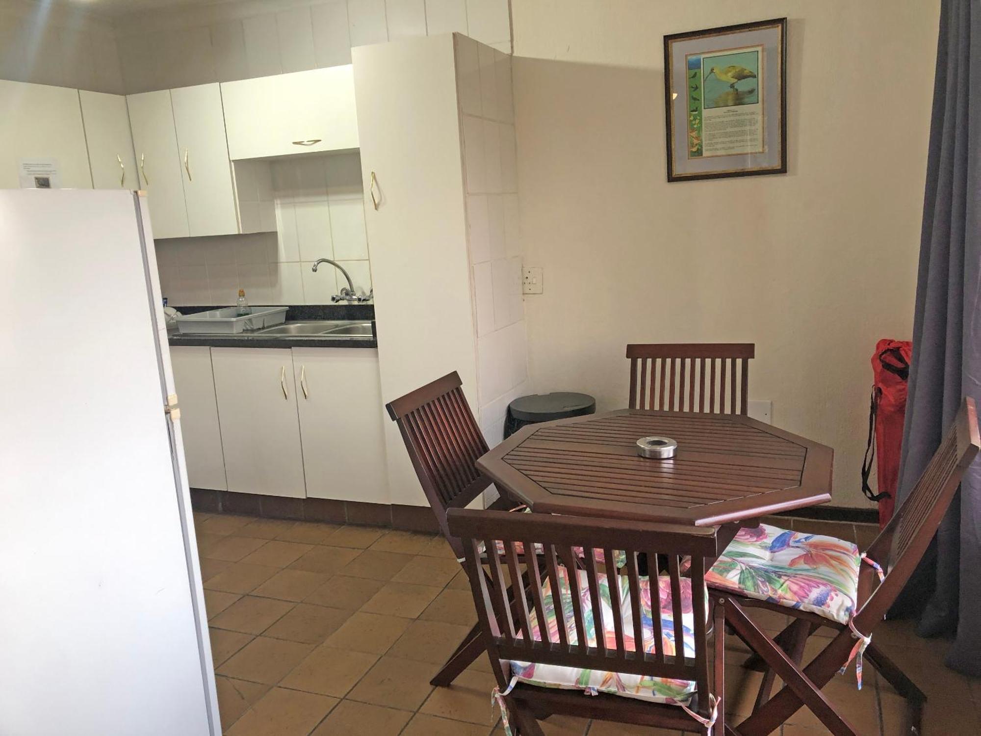 Hills And Dales Accommodation Lanseria Bagian luar foto