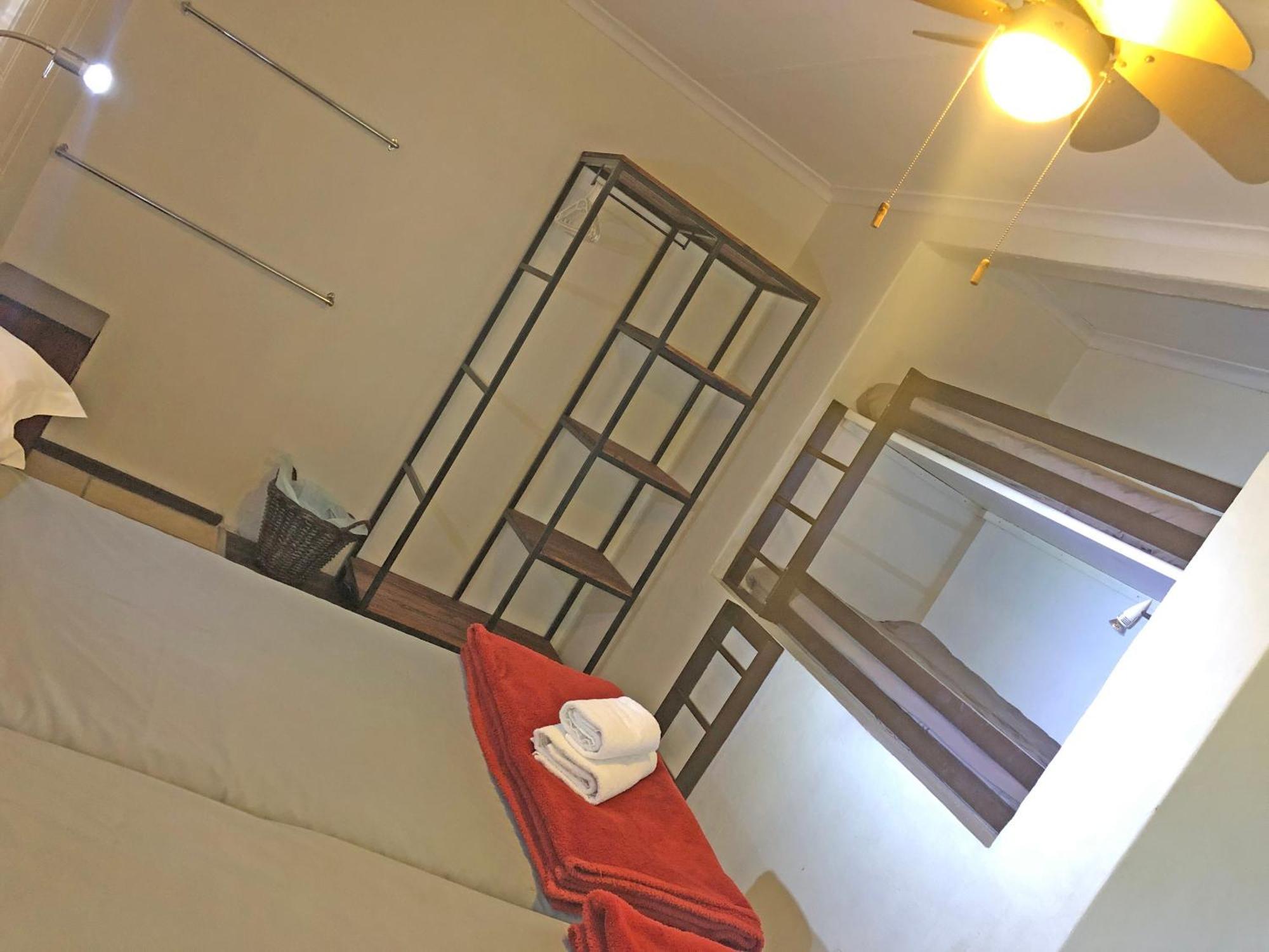 Hills And Dales Accommodation Lanseria Bagian luar foto