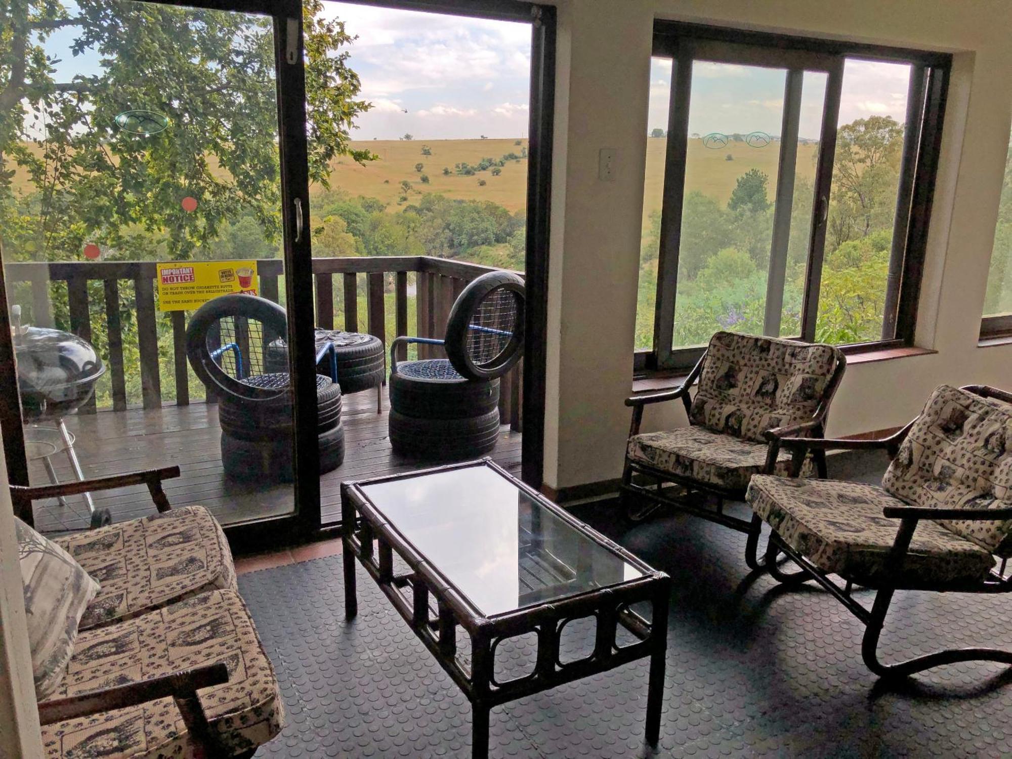 Hills And Dales Accommodation Lanseria Bagian luar foto